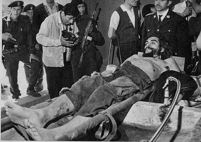 [Che_guevara_assassino_2[1].jpg]